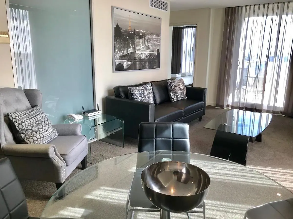 Adelaide Dress Circle Apartments - North Terrace