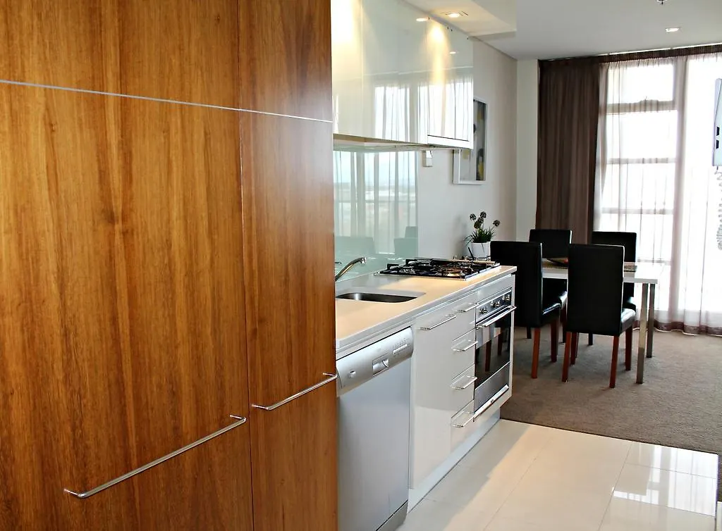 Adelaide Dress Circle Apartments - North Terrace 0*,