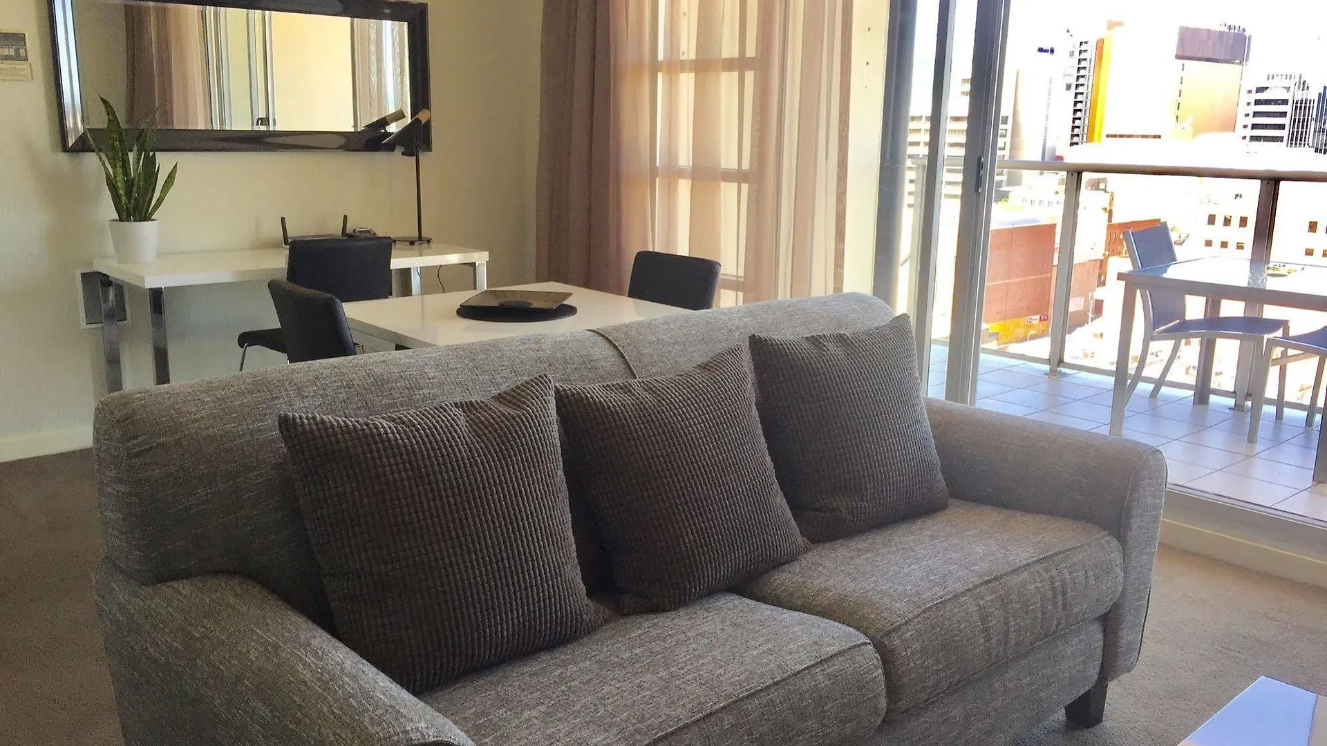 Adelaide Dress Circle Apartments - North Terrace Australia